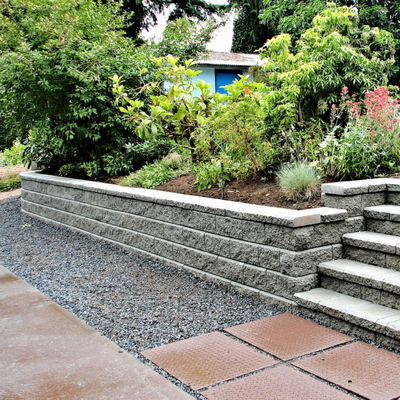 retaining wall for home landscaping